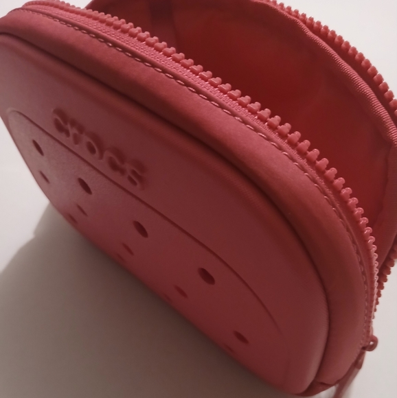 (New) Crocs Belt Bag / Crossbody (Pink) - Picture 3 of 7